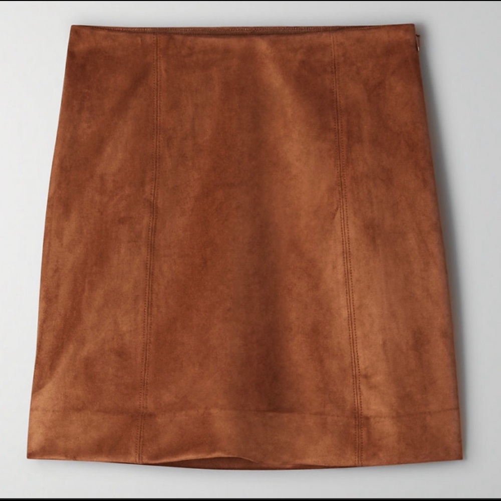 Aritzia Babaton camel brown suede mini skirt sz 4